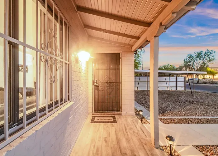 Mins From The Uofa & Downtown 4br 2ba Entire * Tucson